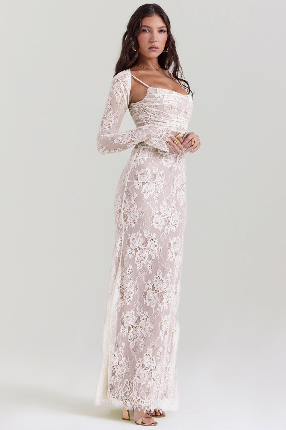 Artemis-Vintage Cream Lace Maxi Dress